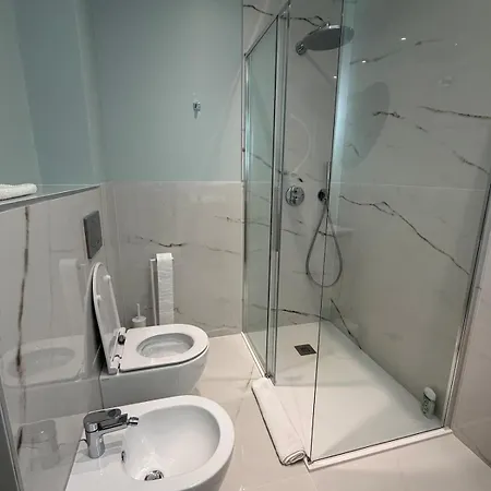 Newly Renovated In * Beaulieu-sur-Mer